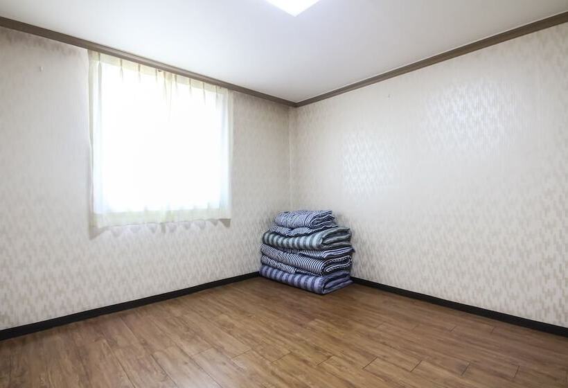 モーテル Buan Piano