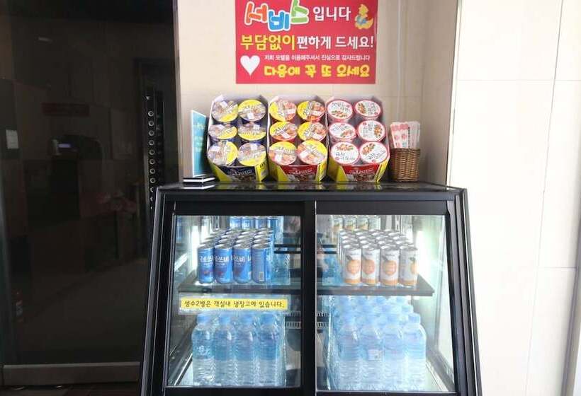 汽车旅馆  Buan Piano