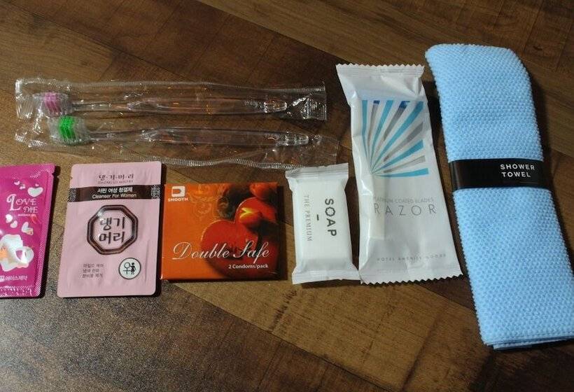 汽车旅馆  Buan Piano