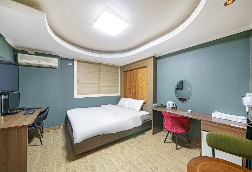 汽车旅馆  Buan Piano