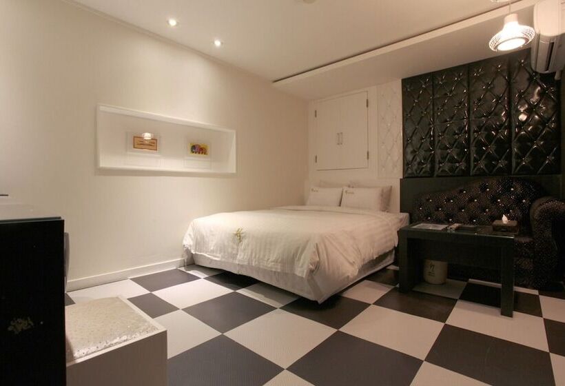 مُتل Bucheon Sheel