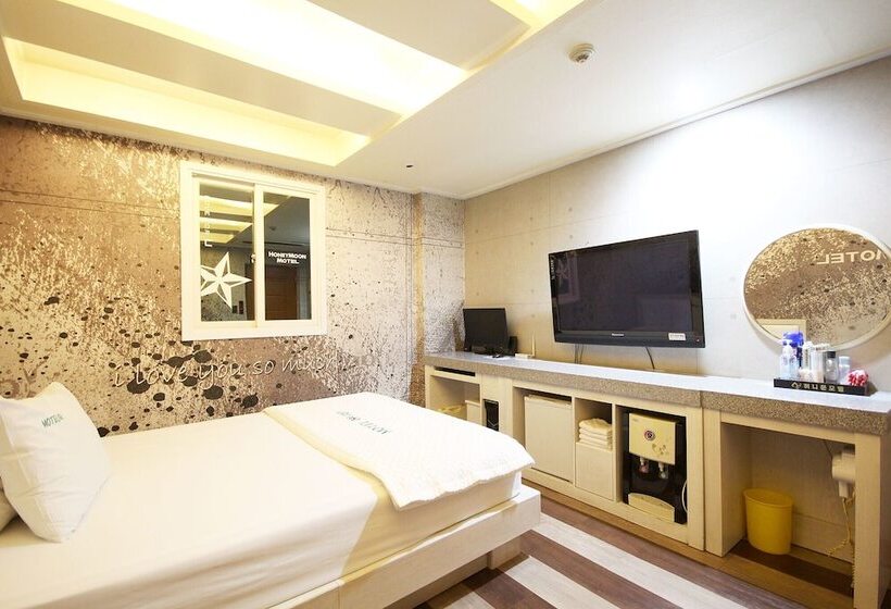 فندق على الطريق Daegu Dongseong Ro Honeymoon