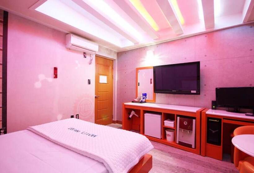 فندق على الطريق Daegu Dongseong Ro Honeymoon