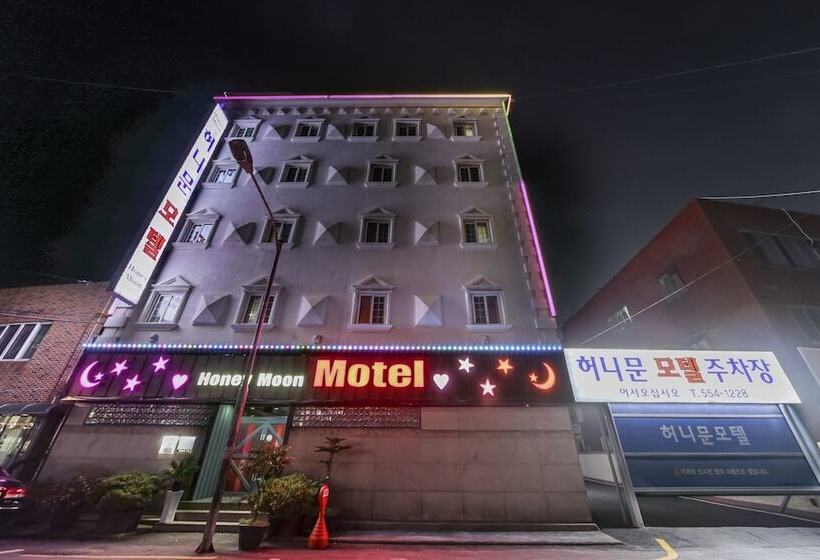 فندق على الطريق Daegu Dongseong Ro Honeymoon