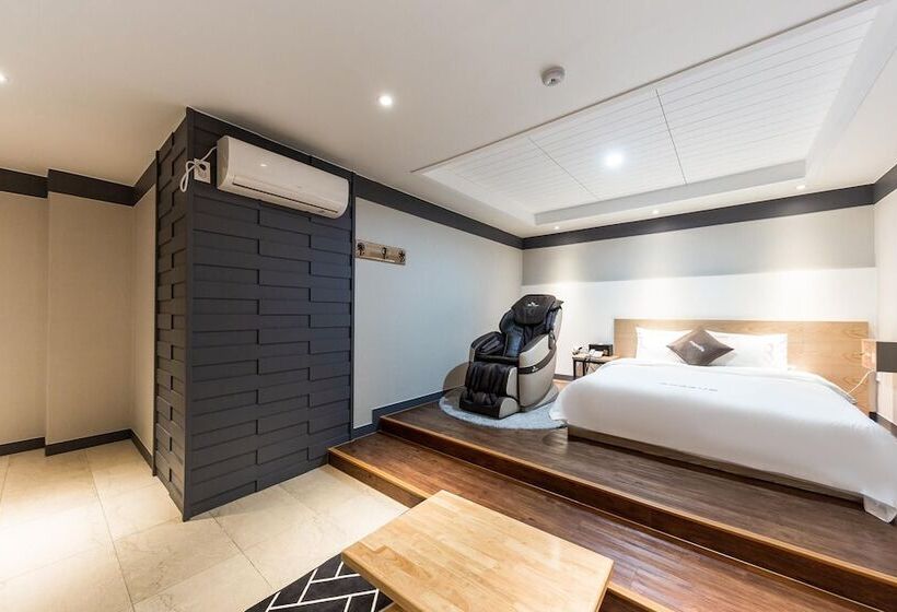 汽车旅馆  Daejeon Jungri Capella