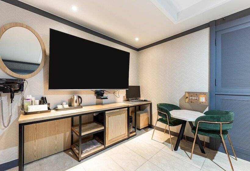 מוטל Daejeon Jungri Capella