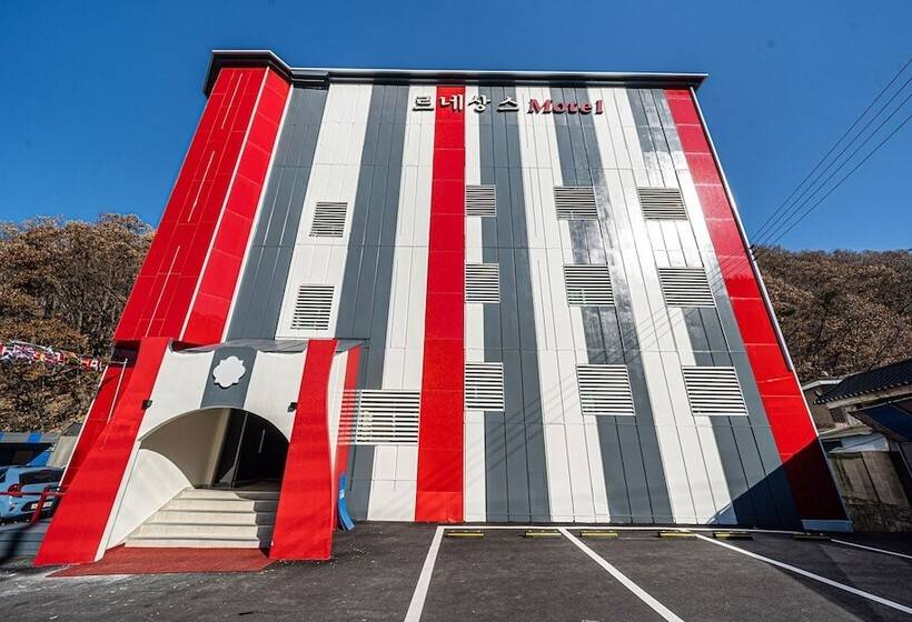 מוטל Gwangju Namjongmyeon Renaissance