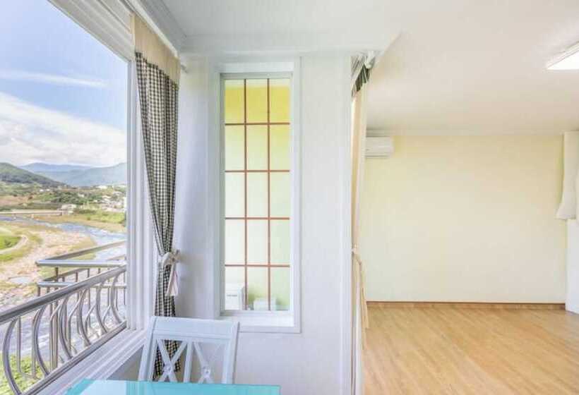 모텔 Hadong Jiri Palbegae Pension