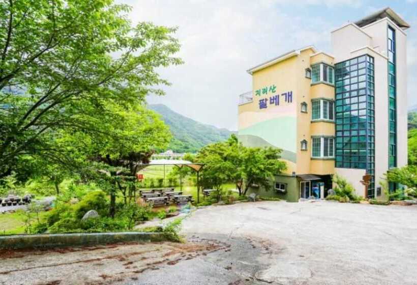 모텔 Hadong Jiri Palbegae Pension