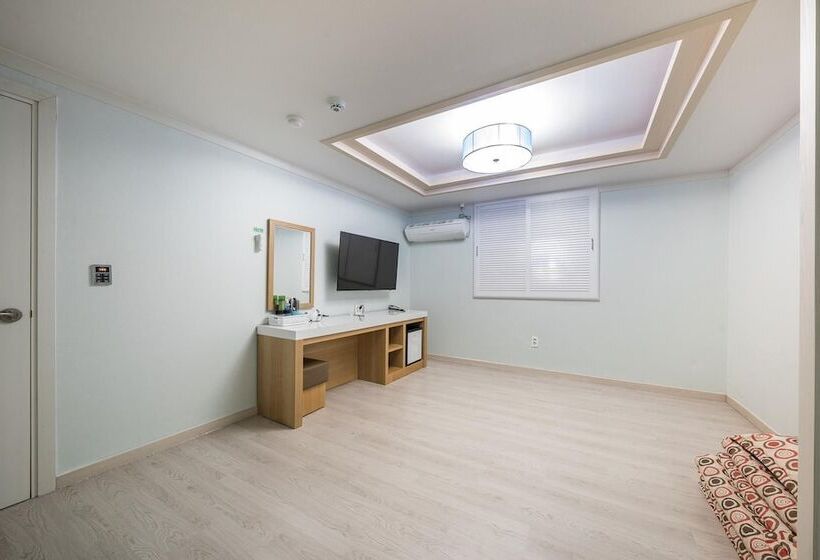 Мотель Haenam Ace