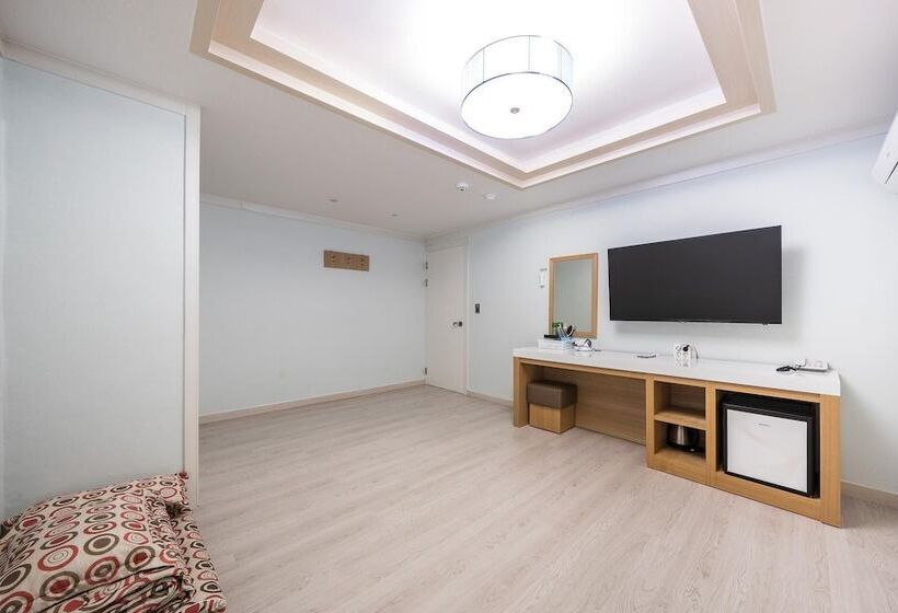 Мотель Haenam Ace