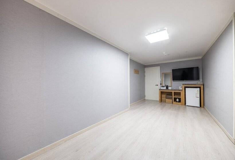 Мотель Haenam Ace