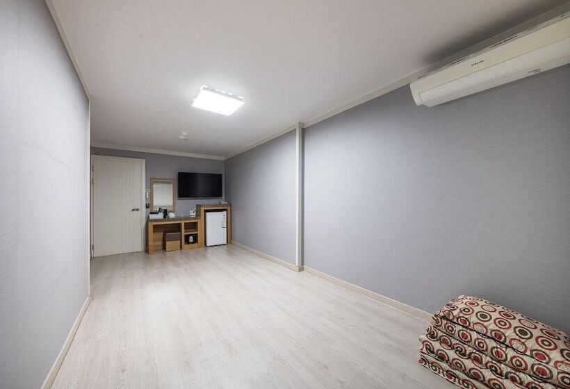 Мотель Haenam Ace