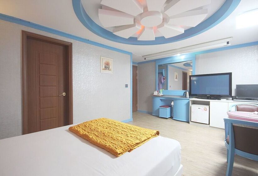 Мотель Iksan N Parktel