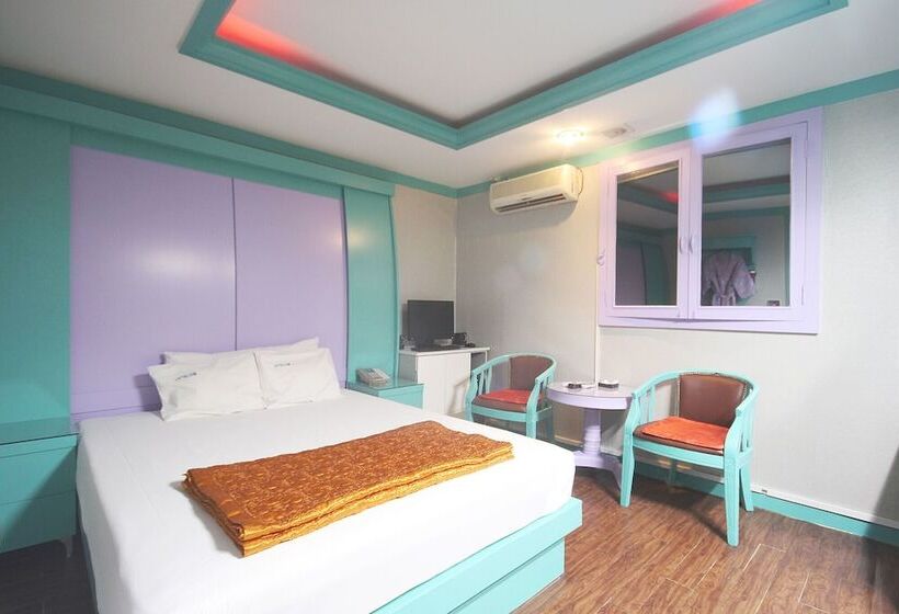 Мотель Iksan N Parktel