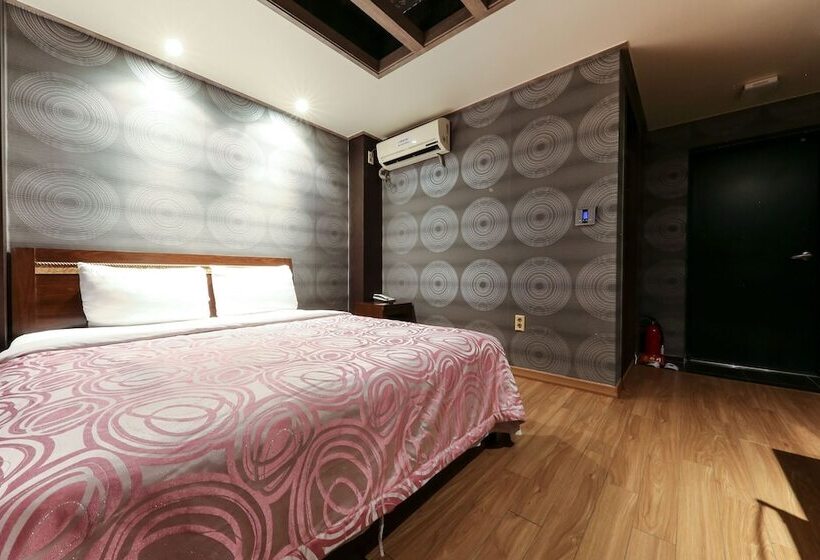 モーテル Jincheon Palace