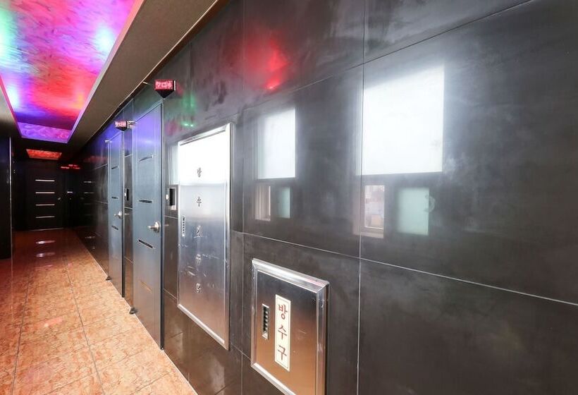 モーテル Jincheon Palace