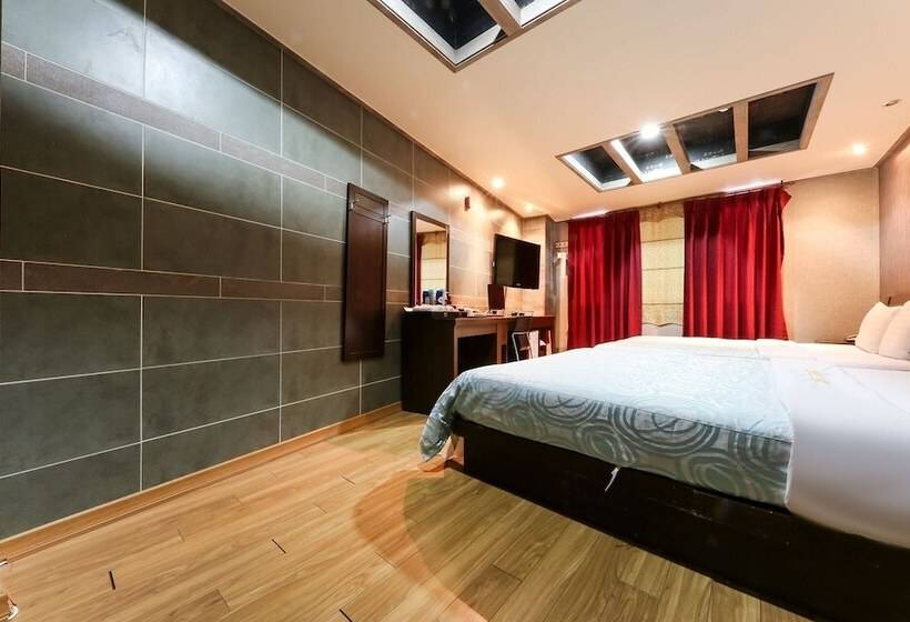 モーテル Jincheon Palace