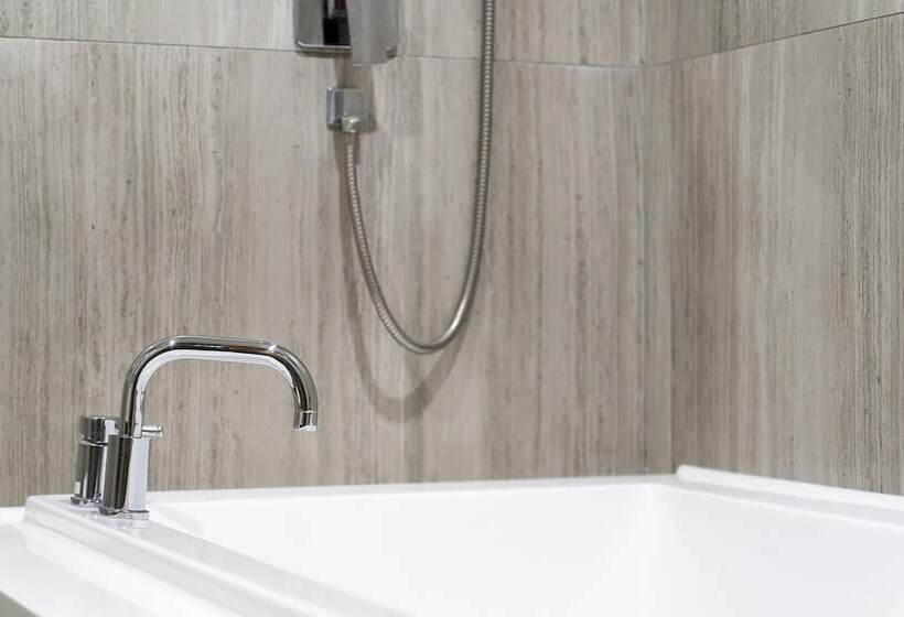 汽车旅馆  Bellino