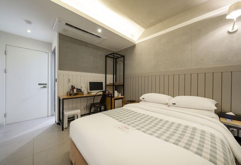 汽车旅馆  Bellino