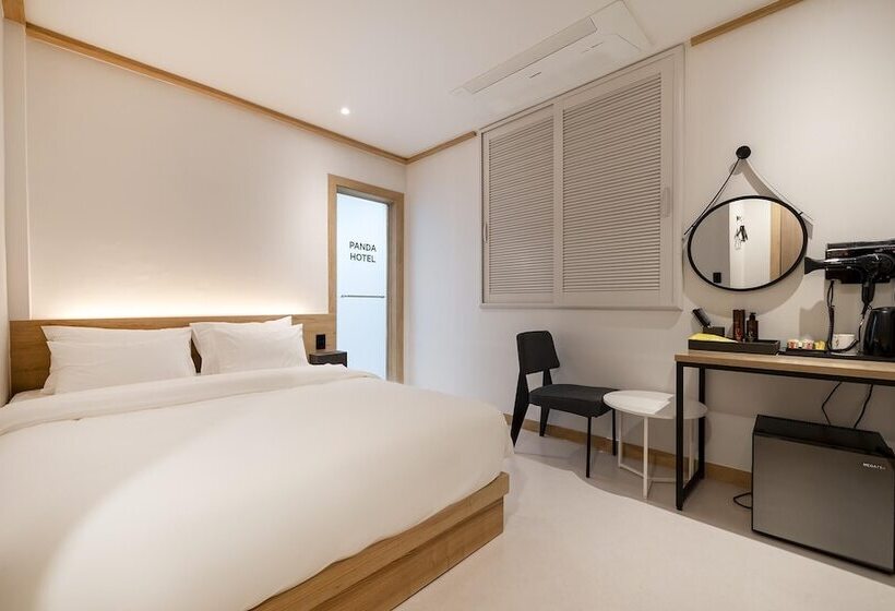 מוטל Wonju Panda