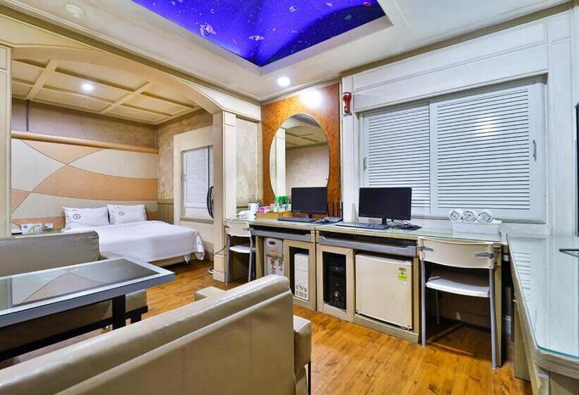 汽车旅馆  Yeoju Hightel