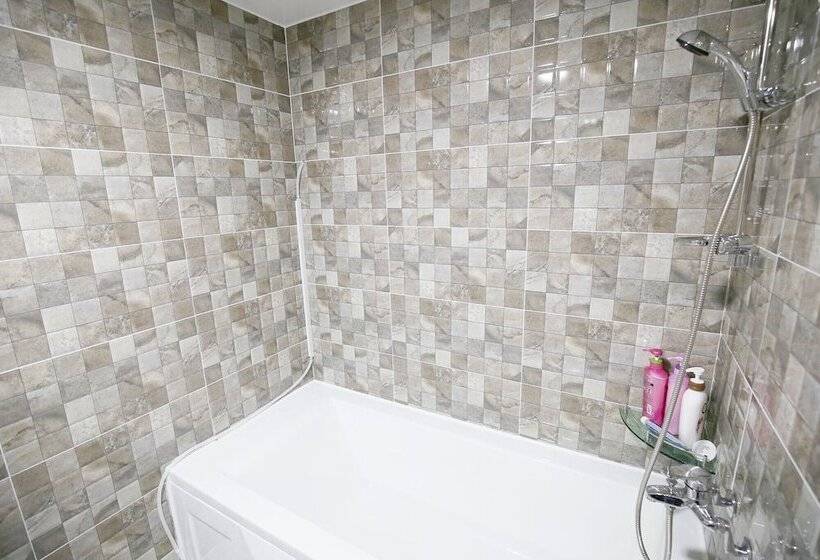 فندق على الطريق Yesan Spatel