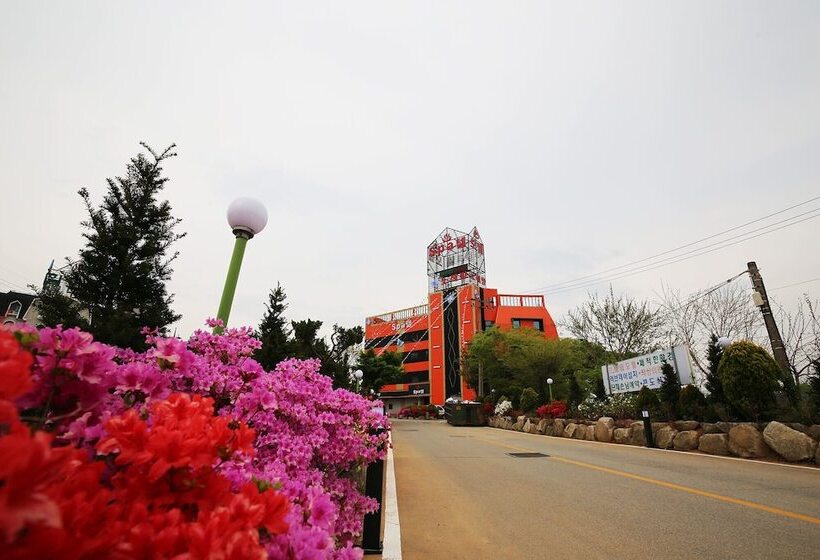 فندق على الطريق Yesan Spatel