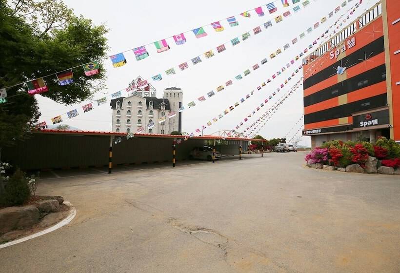 فندق على الطريق Yesan Spatel