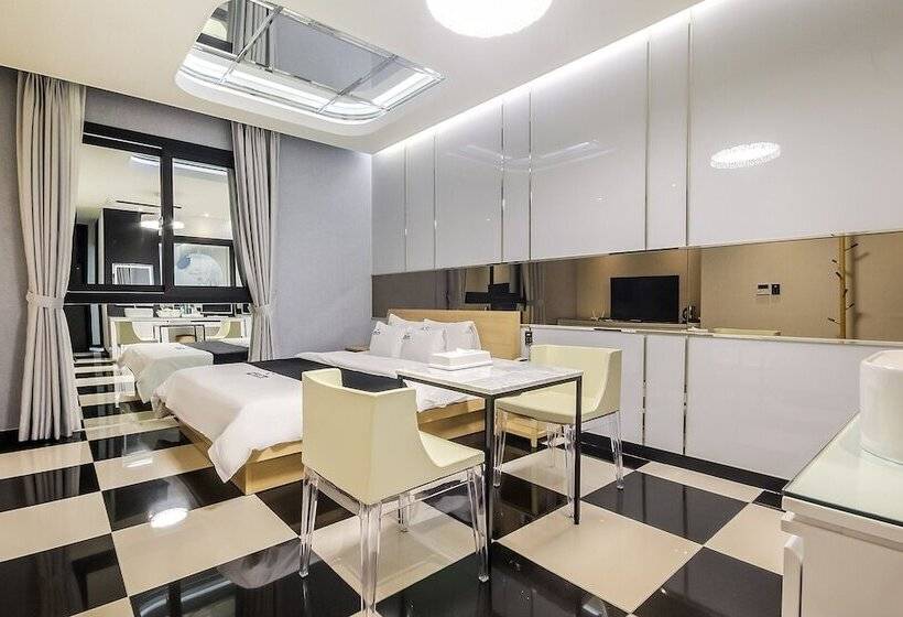 Naju Breeze Self Checkin Motel