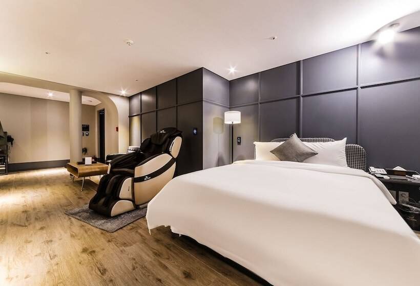 Namyangju Lake Drive In Motel