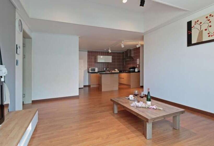 펜션 Pohang The 1 Resort