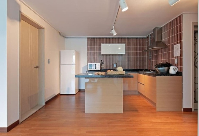 펜션 Pohang The 1 Resort