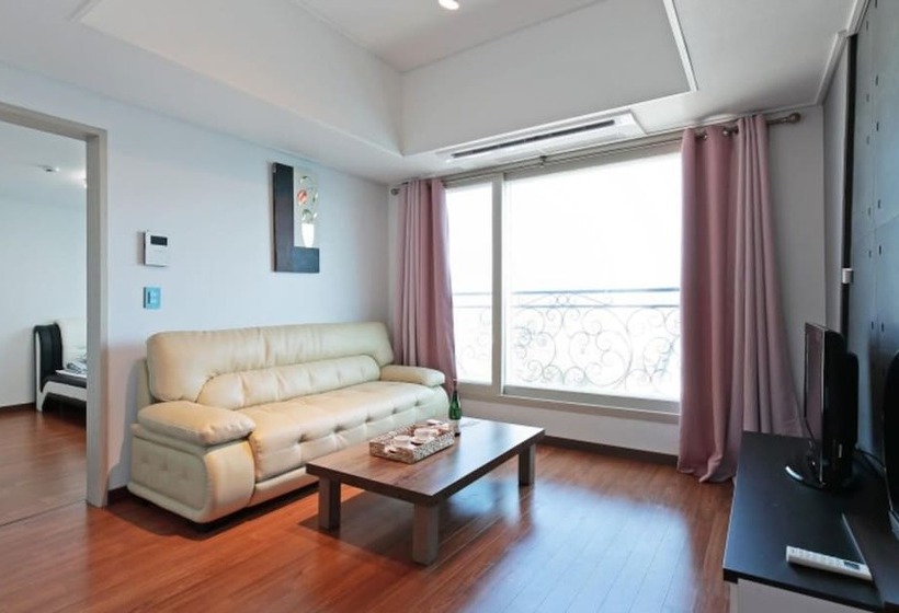 펜션 Pohang The 1 Resort