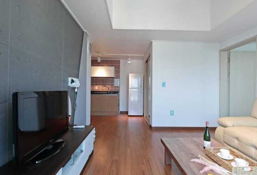 펜션 Pohang The 1 Resort