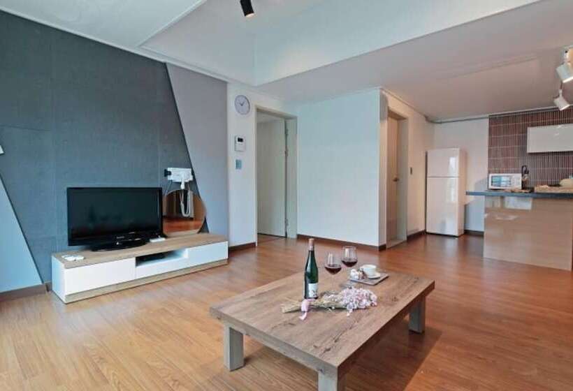 펜션 Pohang The 1 Resort