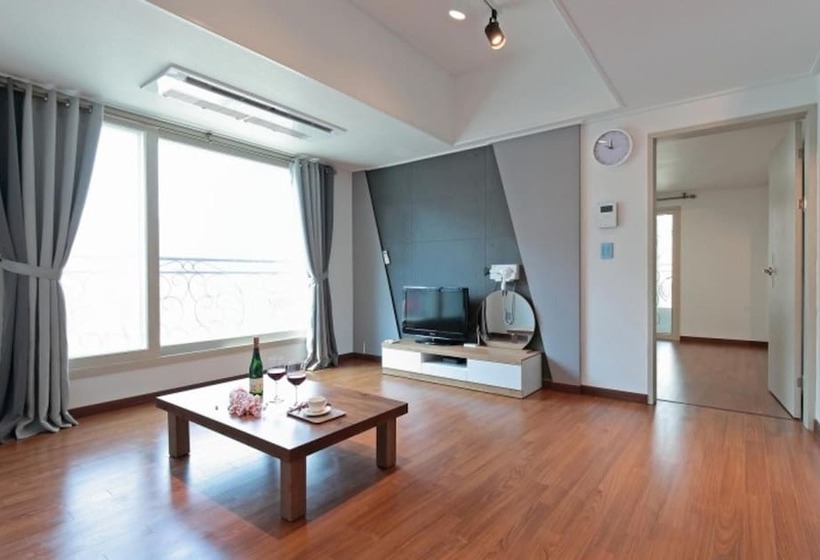 펜션 Pohang The 1 Resort