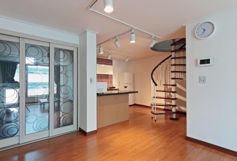 펜션 Pohang The 1 Resort