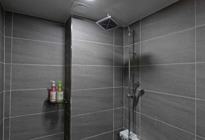 펜션 Pohang The 1 Resort