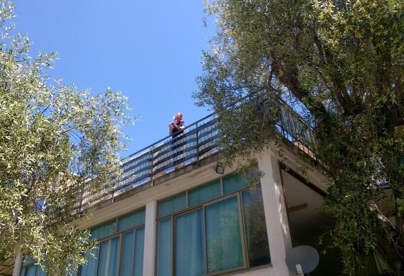 פנסיון Wonderfull Liguria