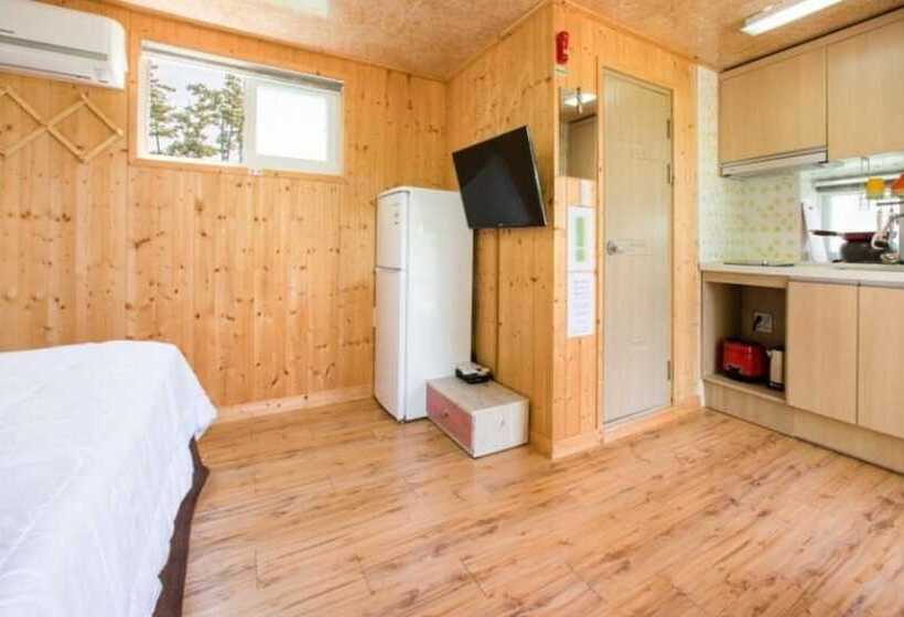 Taean Leisure House Pension