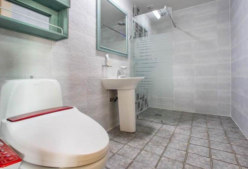 Taean Leisure House Pension