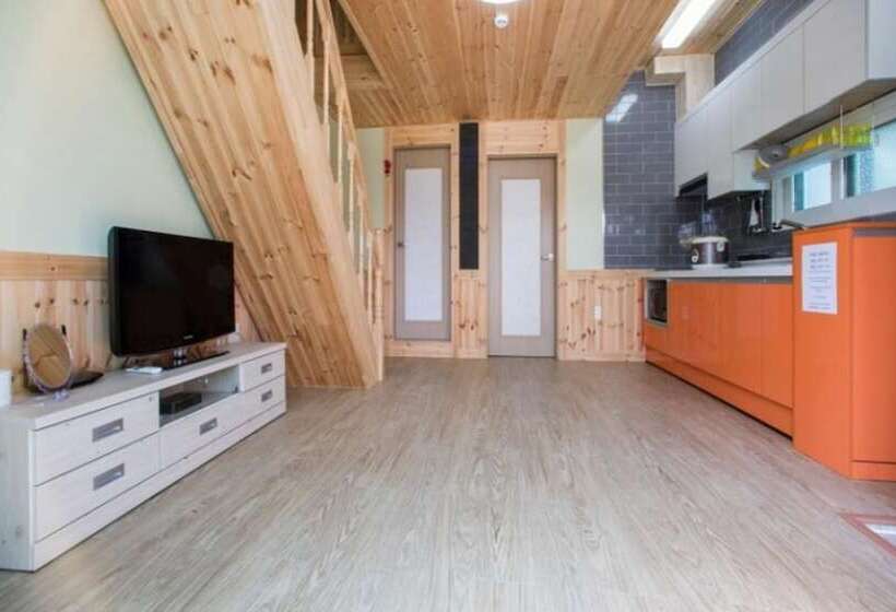 Taean Leisure House Pension