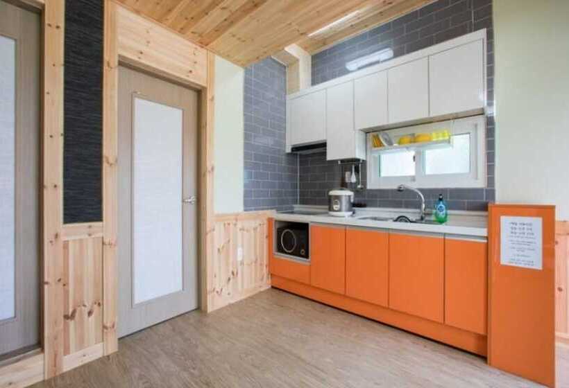 Taean Leisure House Pension