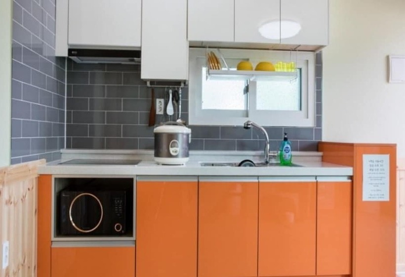 Taean Leisure House Pension