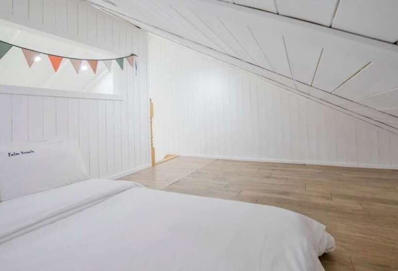 Taean Palm Beach Pension