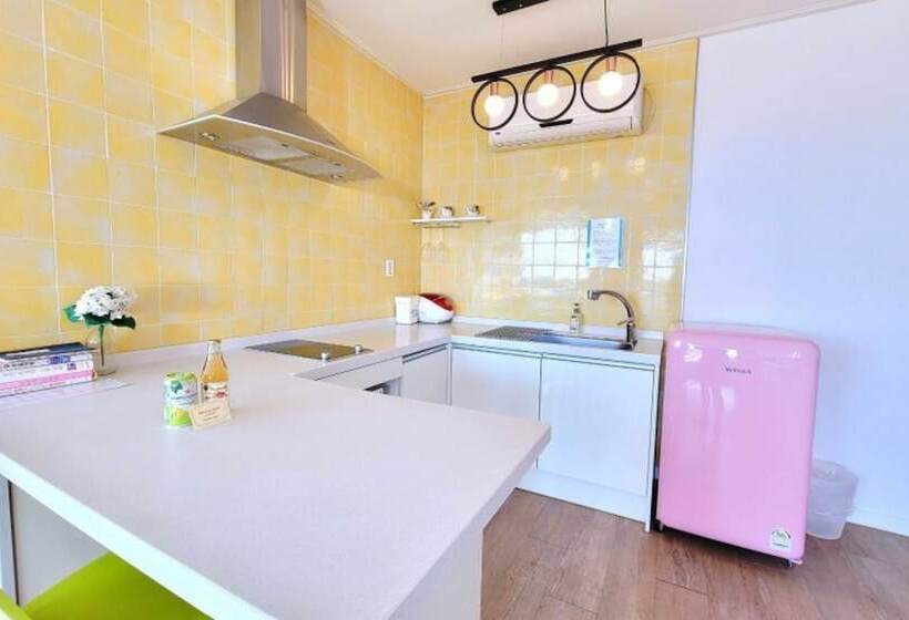 Taean The Classic Spa Pension