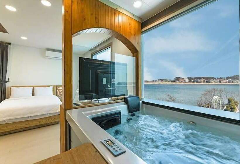 Youngheungdo Duniaspa Pension