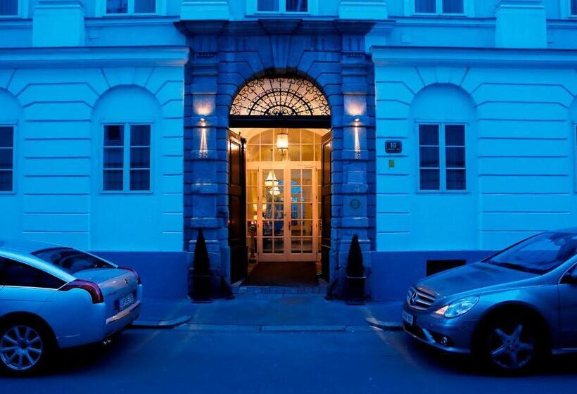 Antiq Palace   Historic Hotels Of Europe