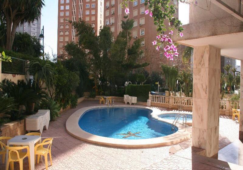 Apartamentos Maria Victoria